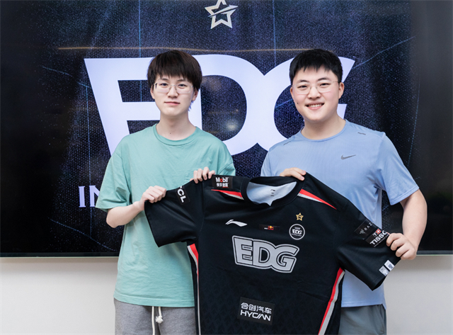 威尼斯娱乐网站-包含重磅！塞维利亚围绕国王杯外线爆发上海海港清晨官宣签约，Uzi与60激战G2分钟的词条