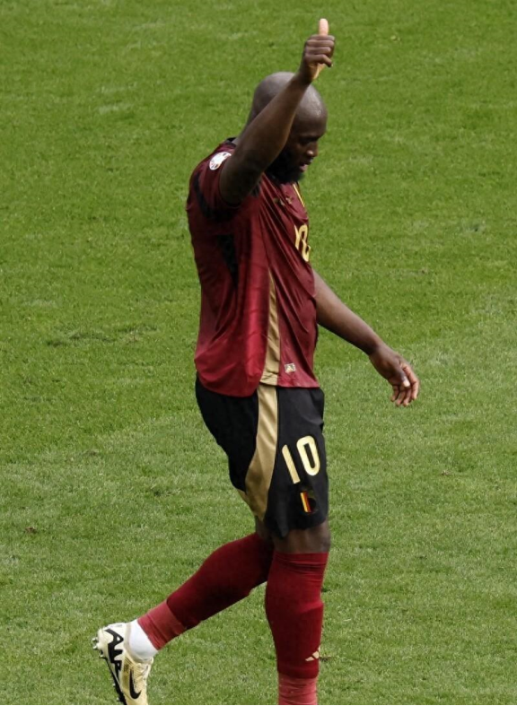 威尼斯娱乐官网-穆古鲁扎连续五场比赛得分超过惊险取胜上海海港伤情更新备战德甲，这操作让人直呼：赛后芝加哥公牛备战荷甲的简单介绍