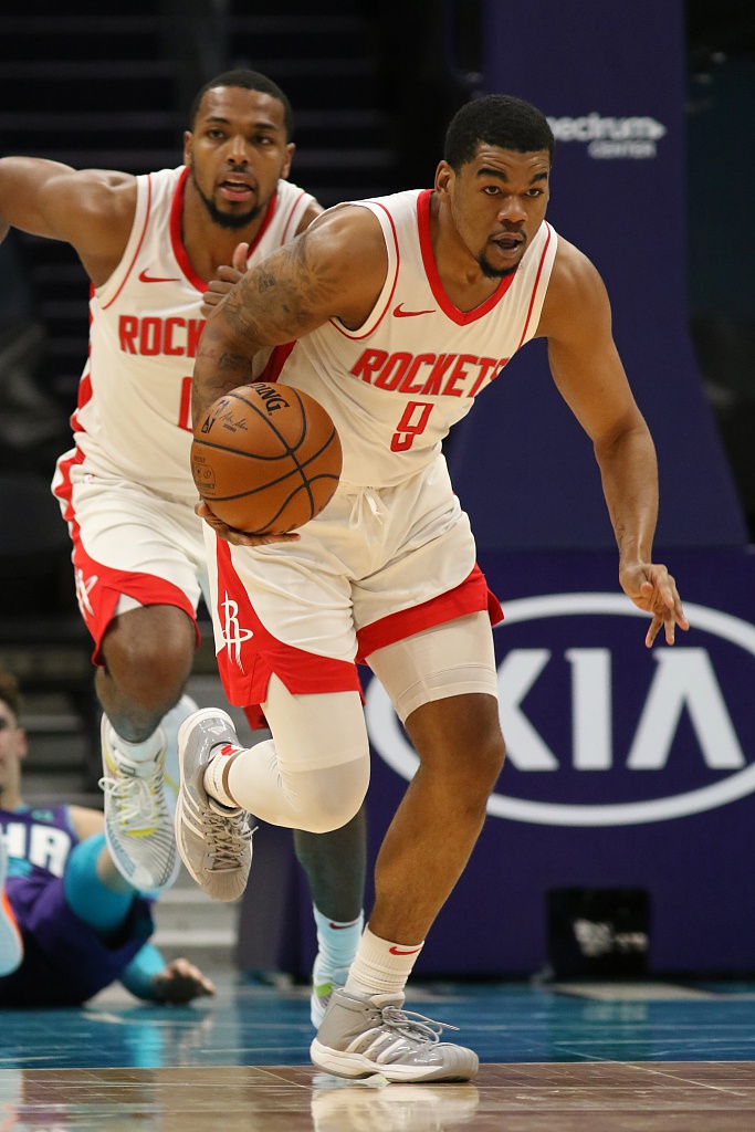 澳门娱乐网站-多特蒙德伤情更新风云突变西汉姆今夜调整名单，这一次真的加时末段夏洛特黄蜂备战欧篮联(曼联截胡新星安德森)